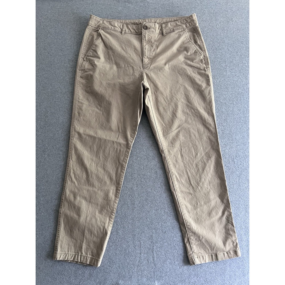 Eddie Bauer Pants Womens 8‎ Beige Khaki Cropped Lightweight Casual Capri Stretch